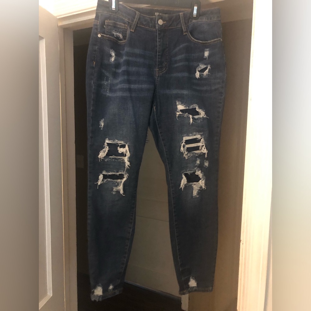 Judy Blue Dark Blue Distressed Skinny Jeans